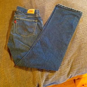 Women’s Levi jeans